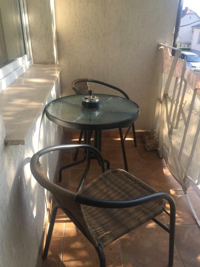 Donau Apartman,Tát Exterior foto